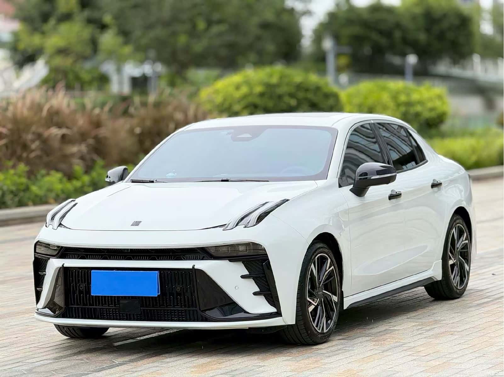 Lynk & Co 02, 2024 1