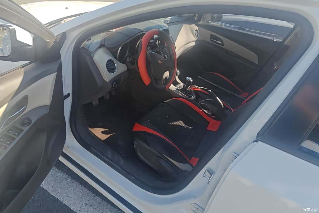 Chevrolet SL, 2015 9