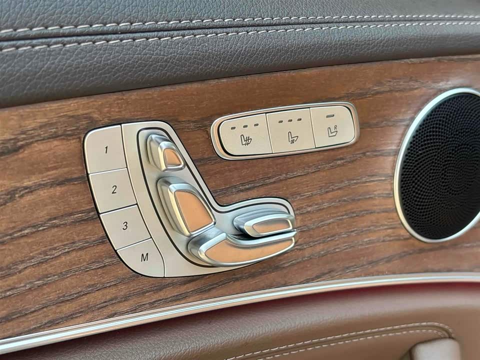 Mercedes-Benz E-class Mercedes-Benz E-class