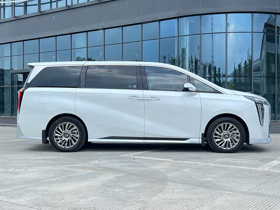 Trumpchi Trumpchi M8