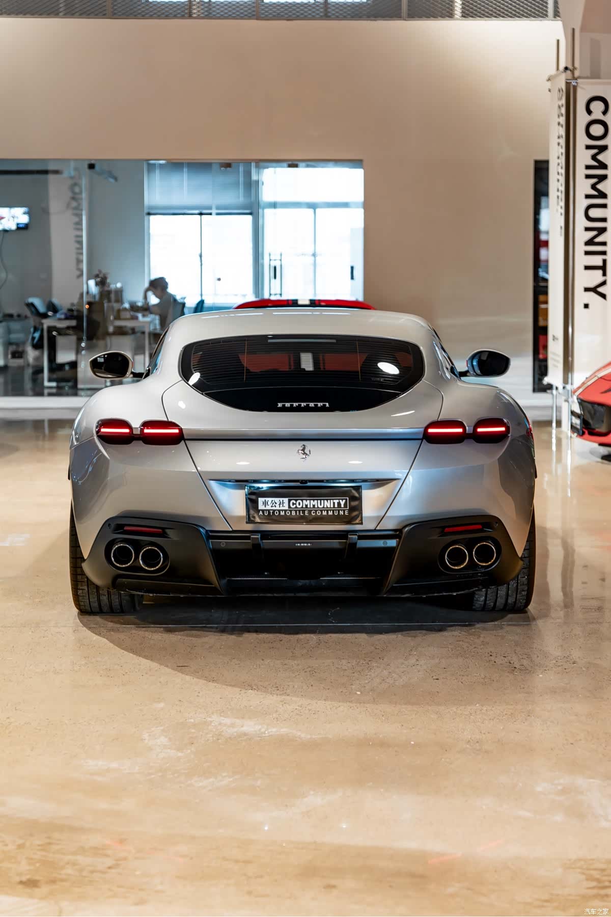 Ferrari Roma, 2022 9