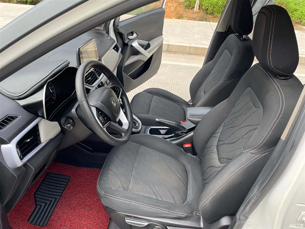 Wuling 510, 2019 9