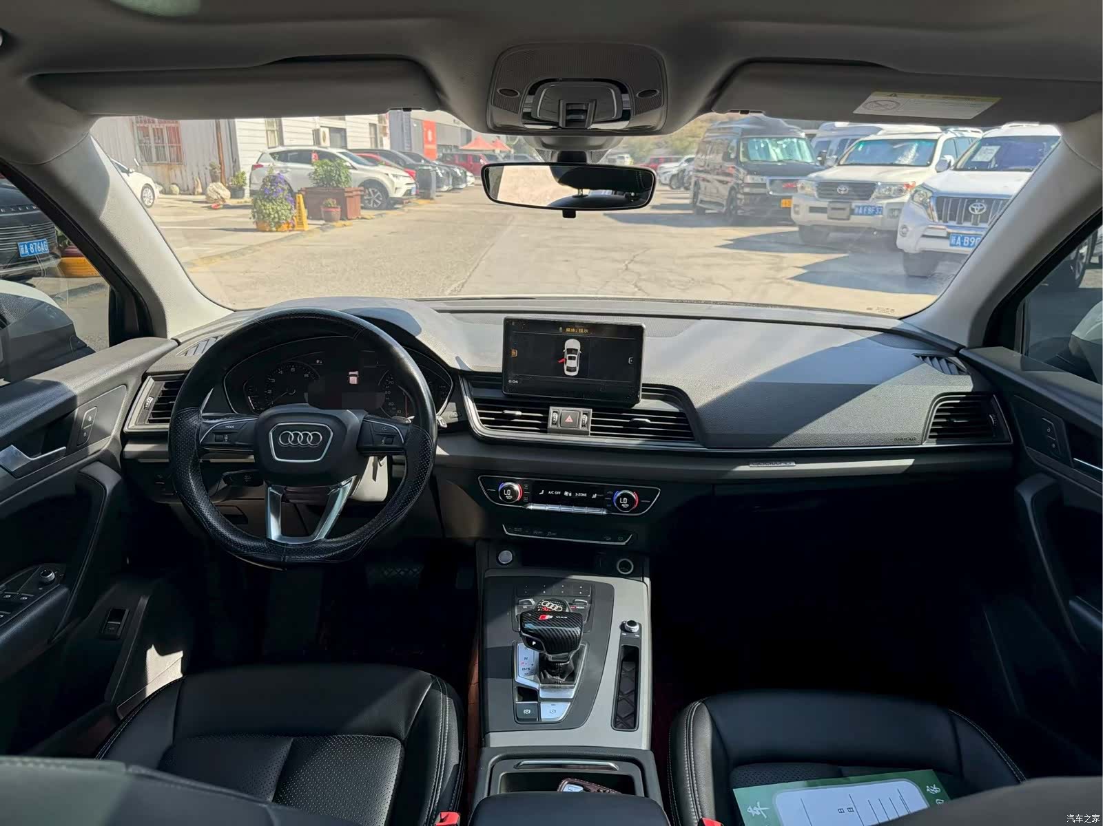 Audi Q5L, 2019 все фото
