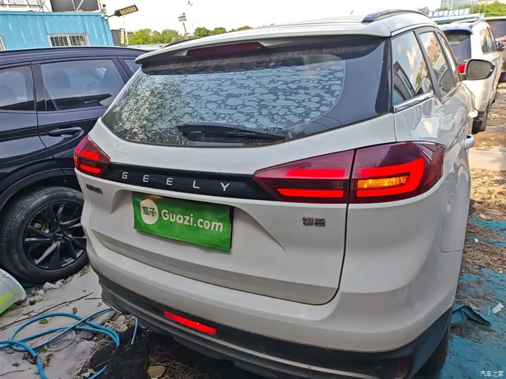 Geely Boyue, 2022 6