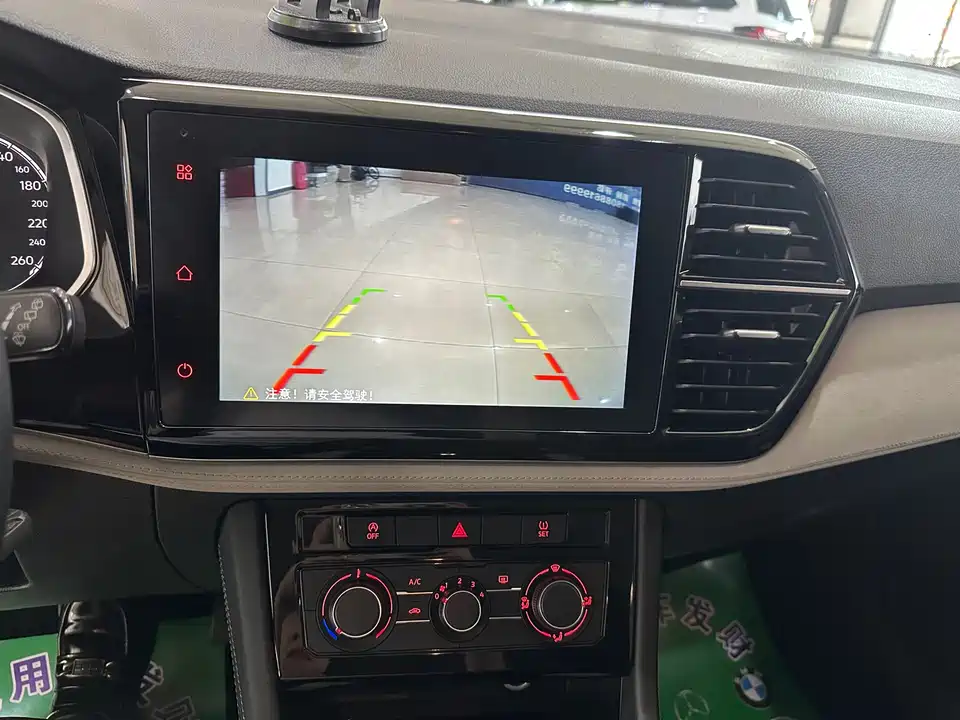 Jetta VS5