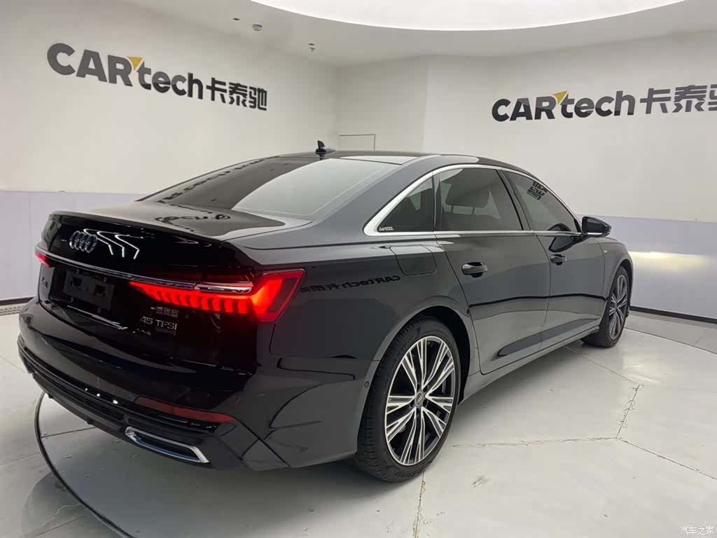 Audi A6L, 2022 все фото