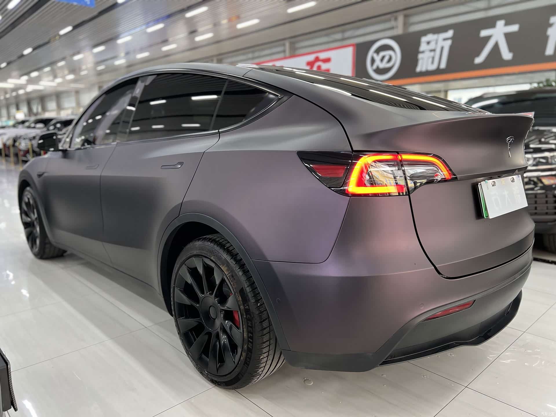 Tesla Model Y, 2021 9