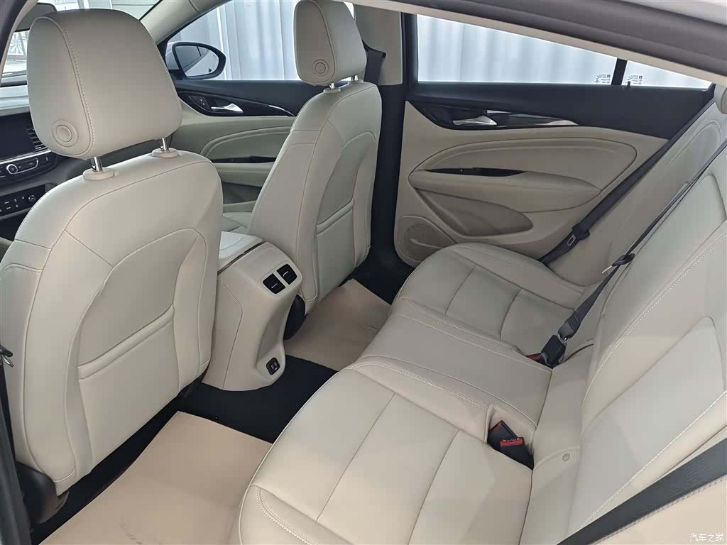 Buick Regal, 2022 9