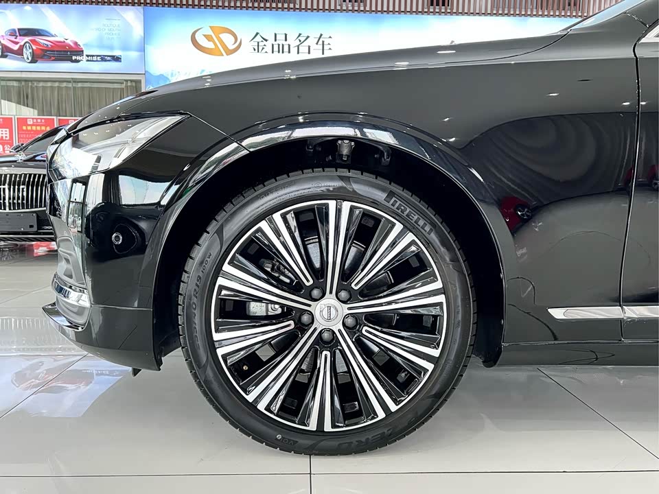 Volvo S90
