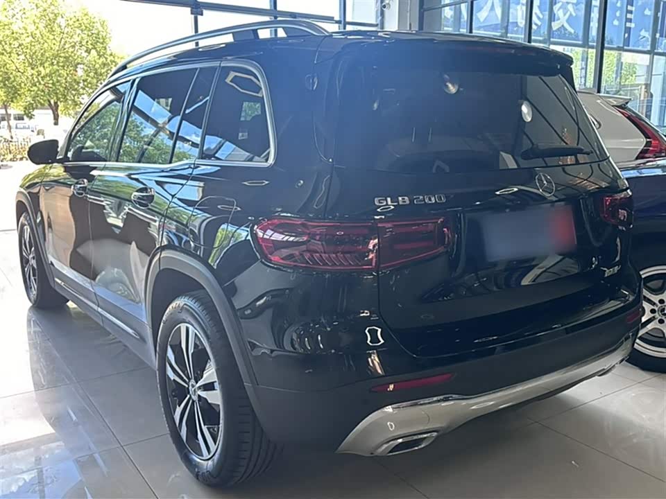 Mercedes-Benz GLB