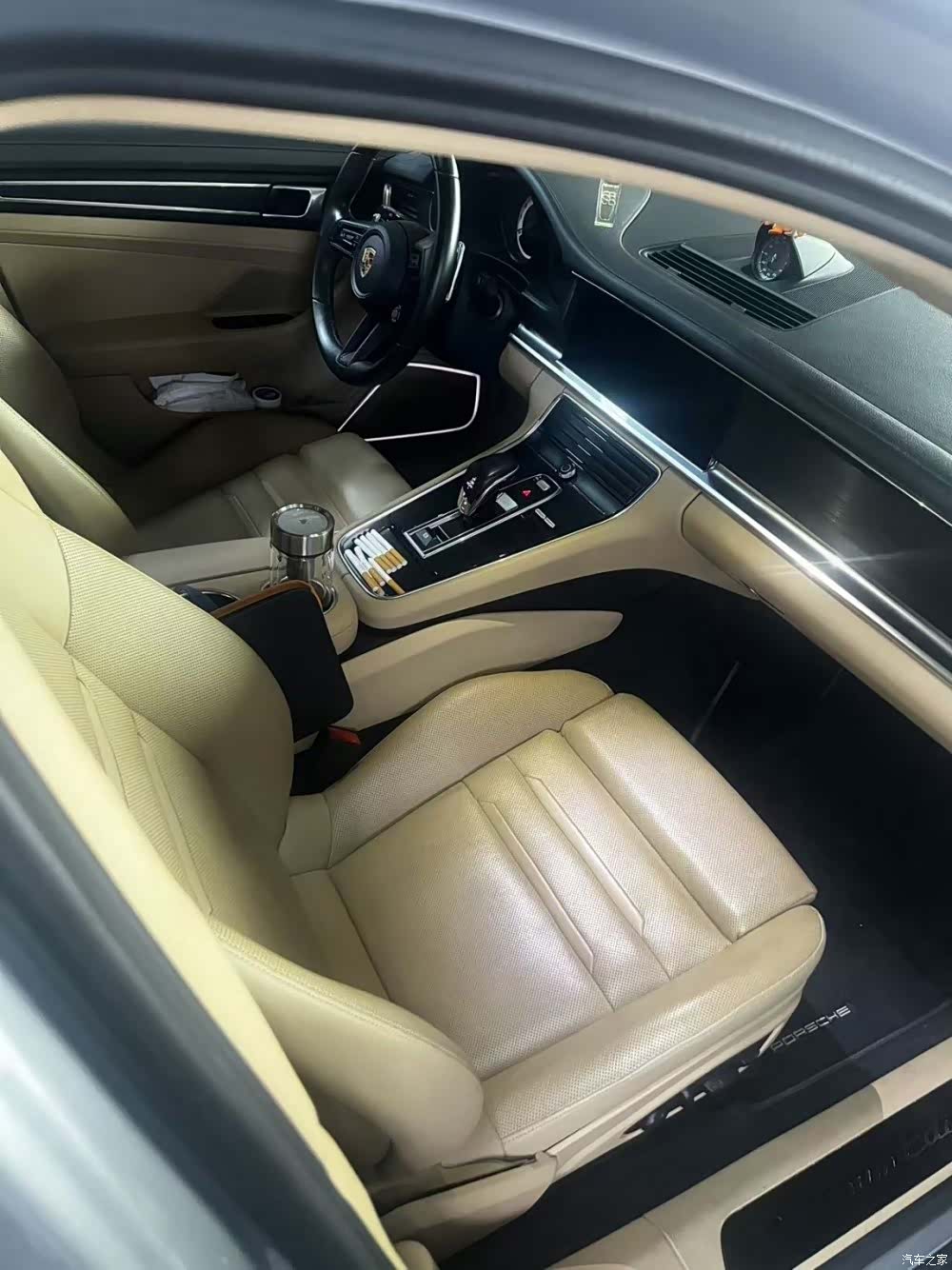 Porsche Panamera, 2023 3