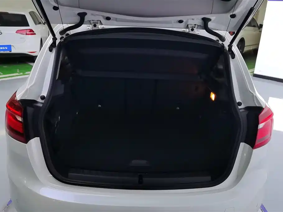 BMW 2 series station wagon