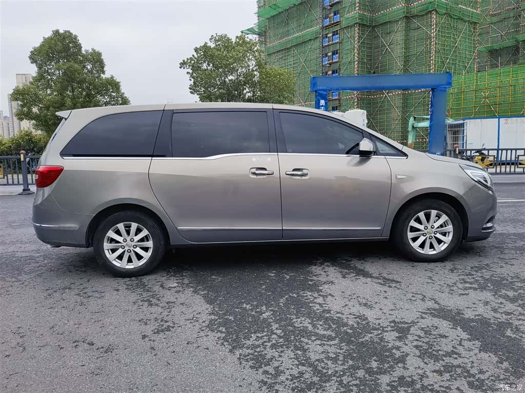 Buick GL8, 2020 17