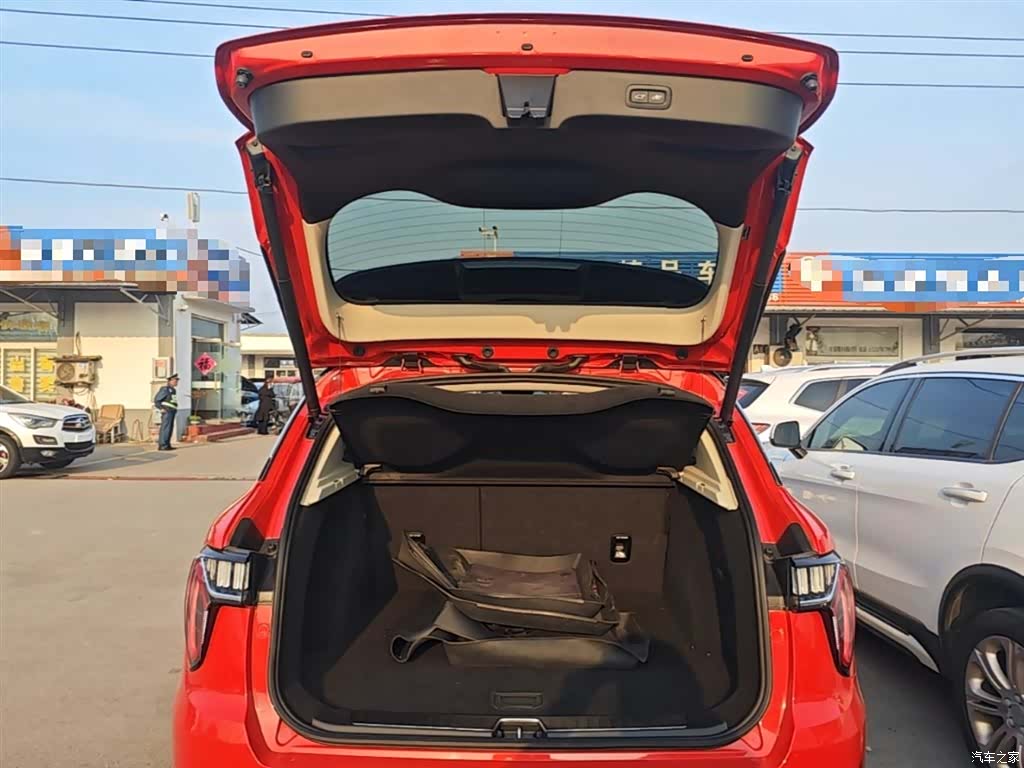 Lynk & Co 01, 2019 19