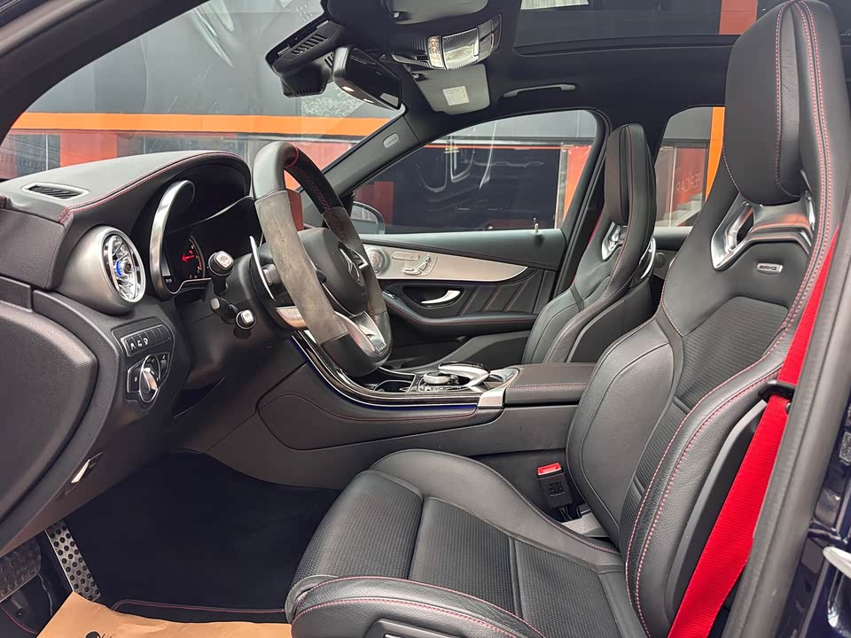 Mercedes-Benz GLC AMG