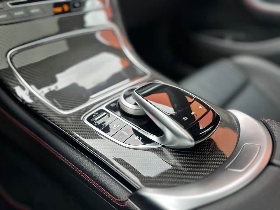 Mercedes-Benz GLC AMG