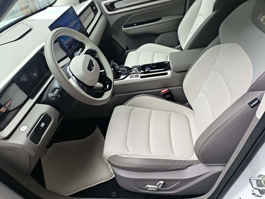 Geely Icon, 2025 15