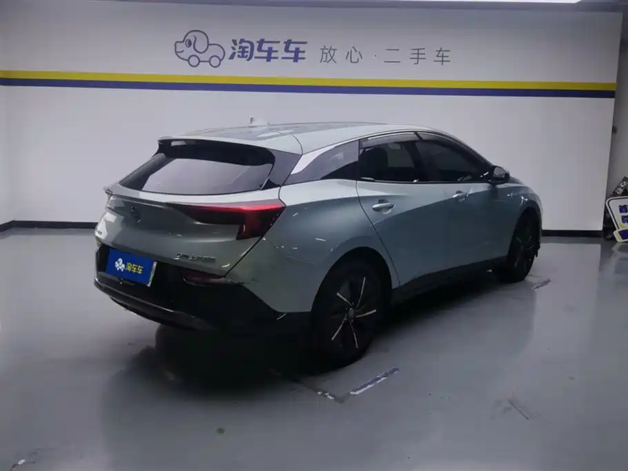 Buick Slightly blue 6