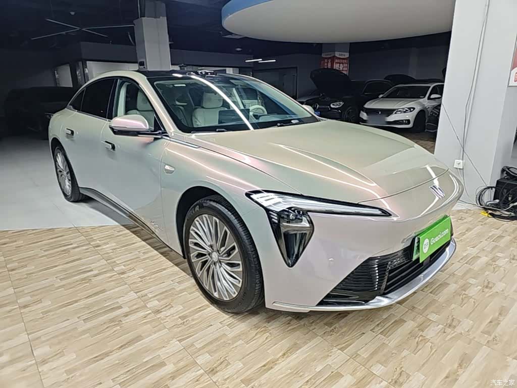 Buick L7, 2025 4