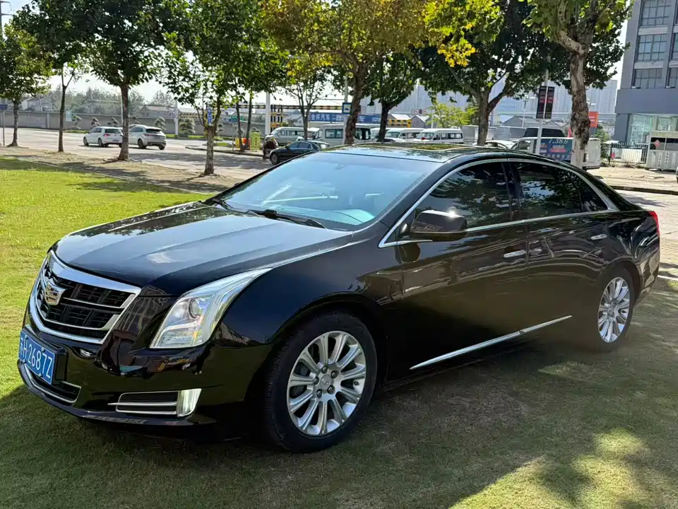 Cadillac XTS