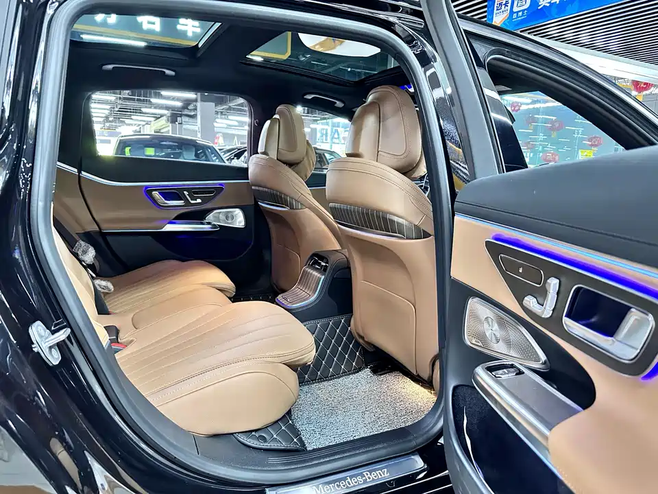 Mercedes-Benz E-class Mercedes-Benz E-class