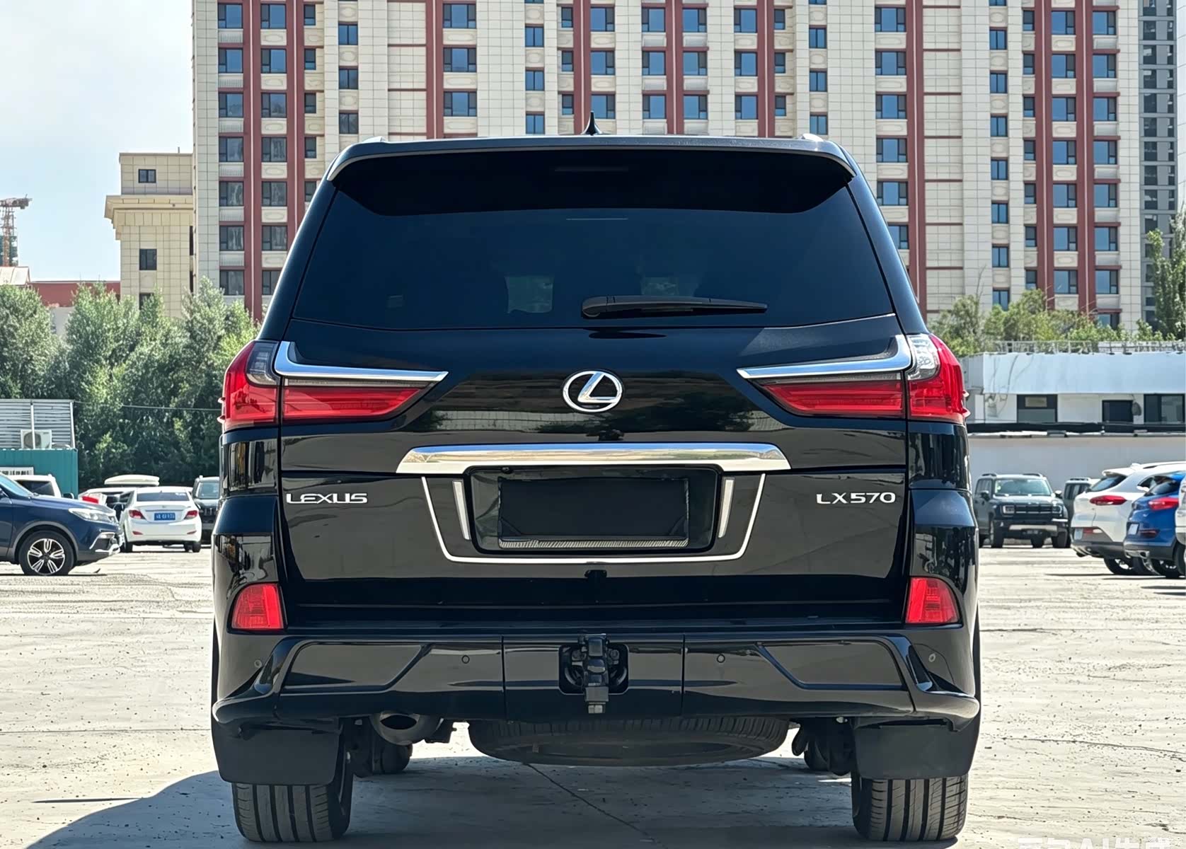 Lexus LX, 2018 7
