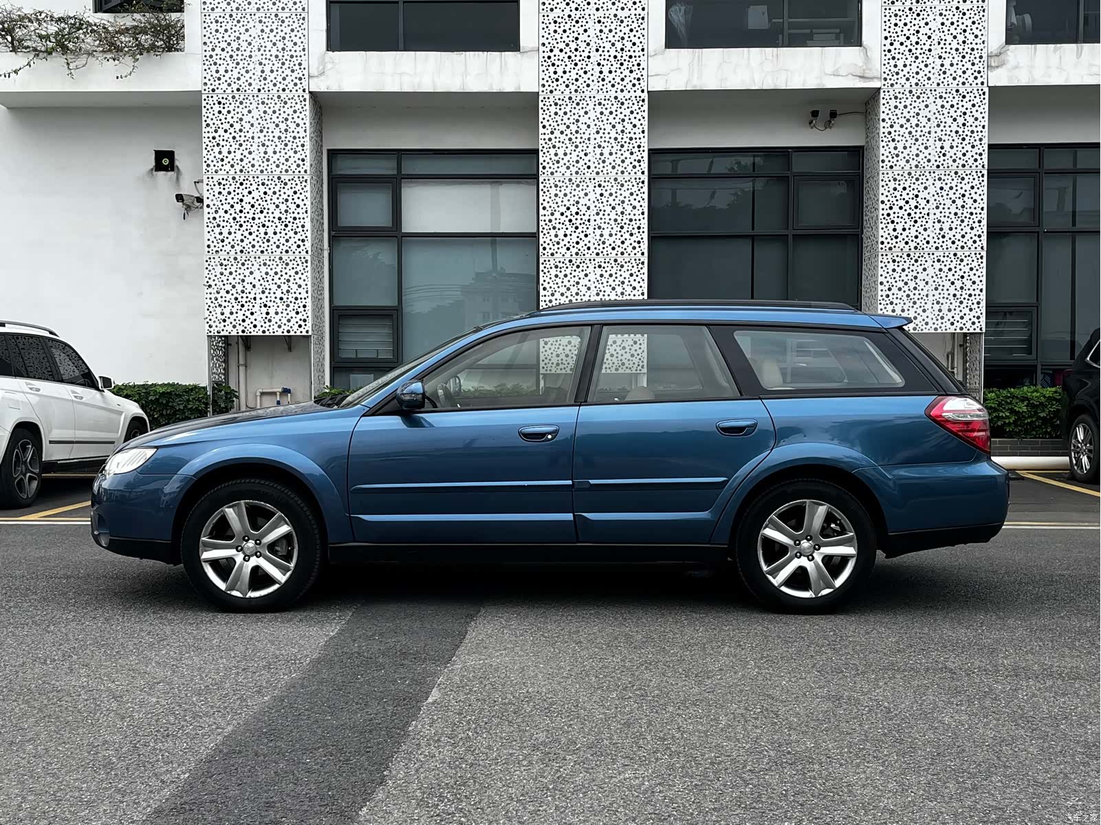 Subaru Outback, 2008 4