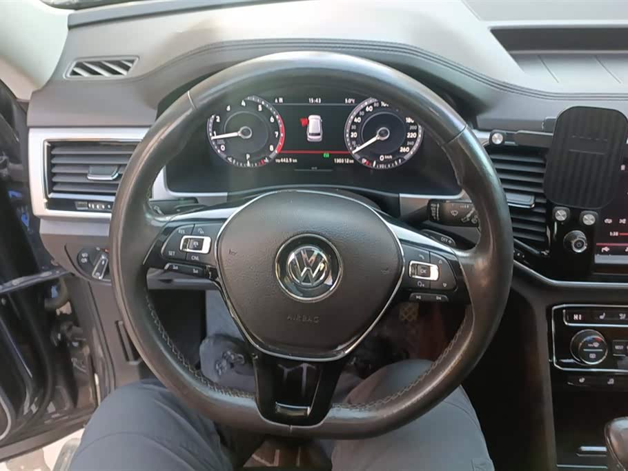 Volkswagen Tourang