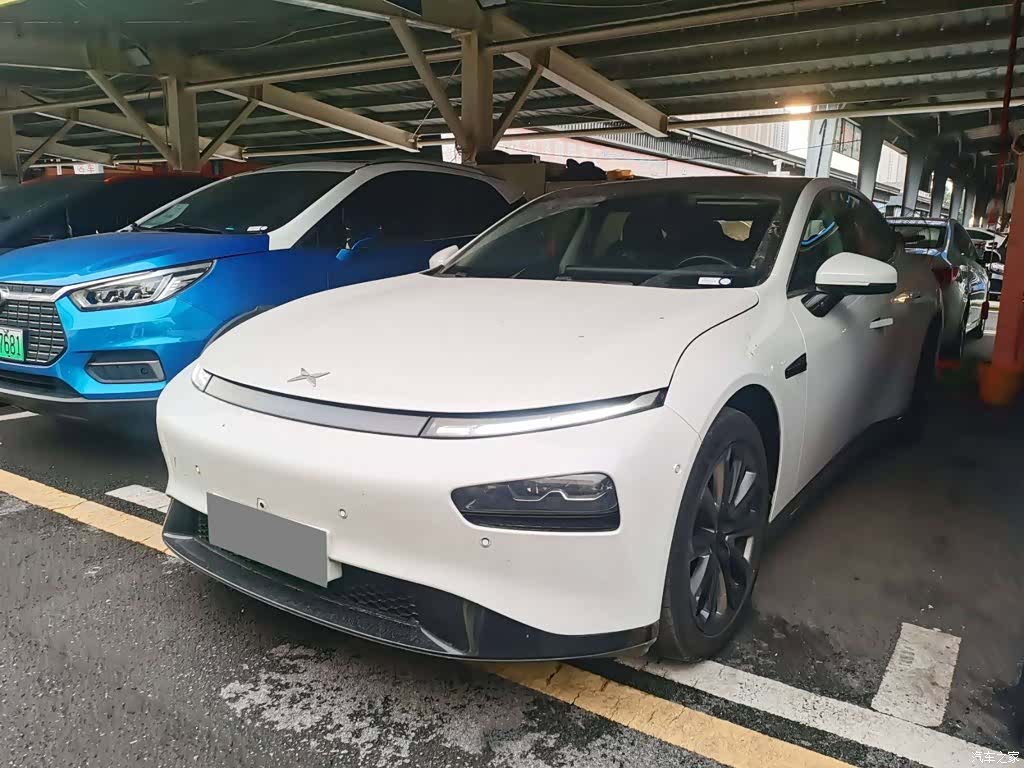 Xpeng P7, 2022 1