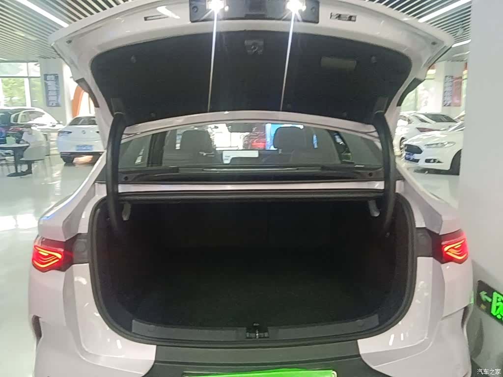 BYD Qin, 2025 19