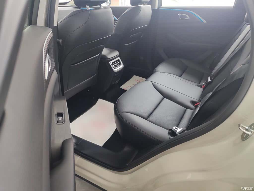 Haval Hi4, 2026 14