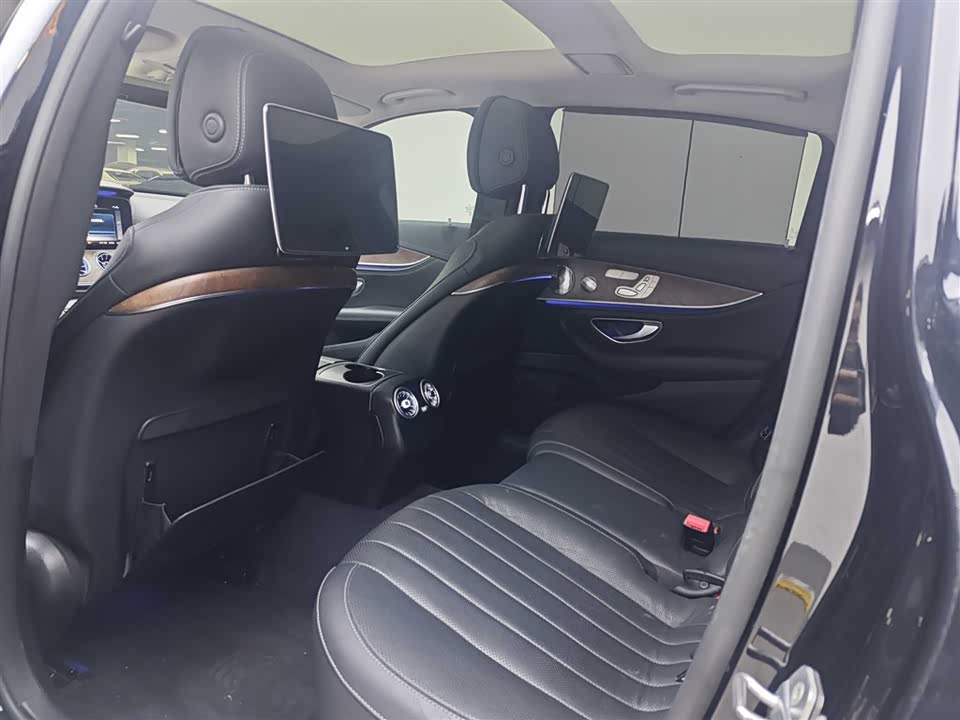 Mercedes-Benz E-class Mercedes-Benz E-class
