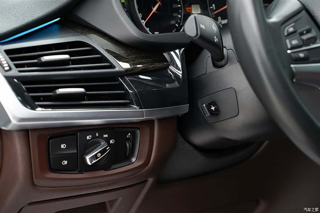 BMW X5, 2016 12