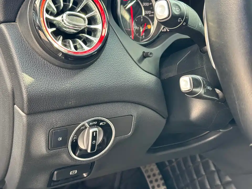 Mercedes-Benz CLA AMG