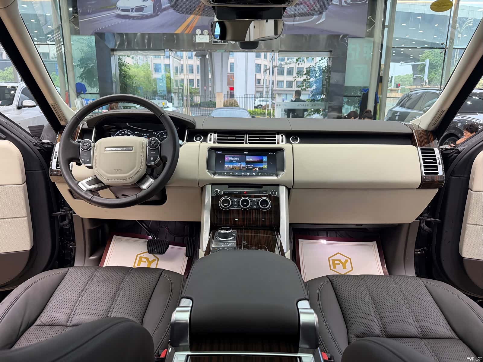 Land Rover Range Rover, 2018 13