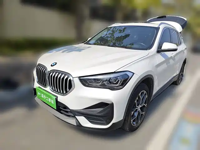 BMW X1 2022 — купить из Китая под заказ