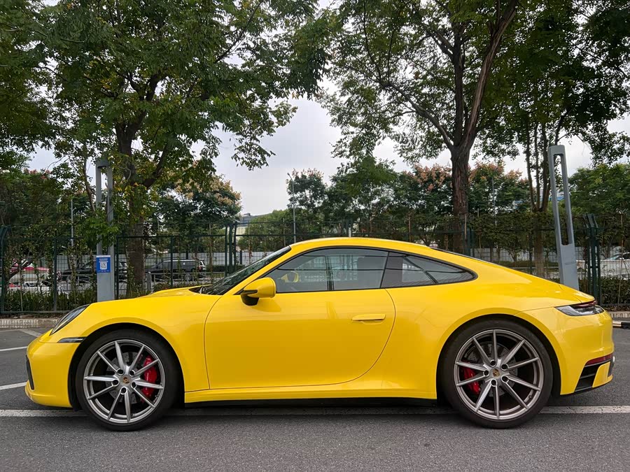 Porsche 911 2024, фото 7