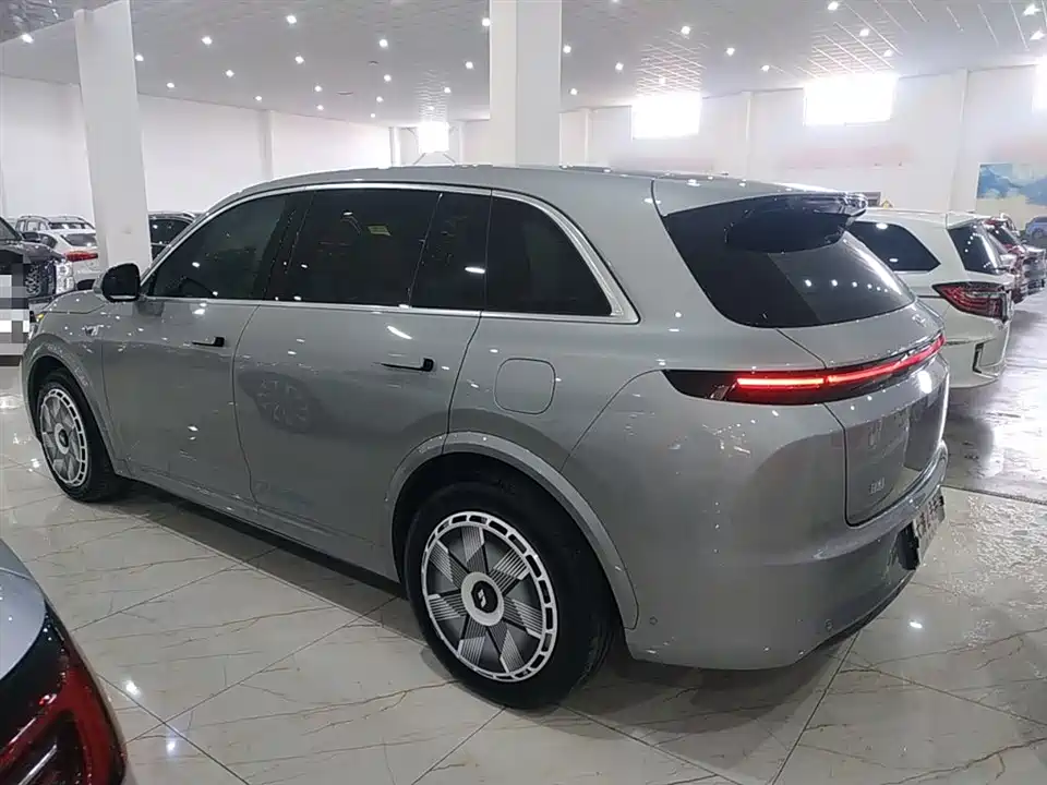 Li Auto Ideal L7