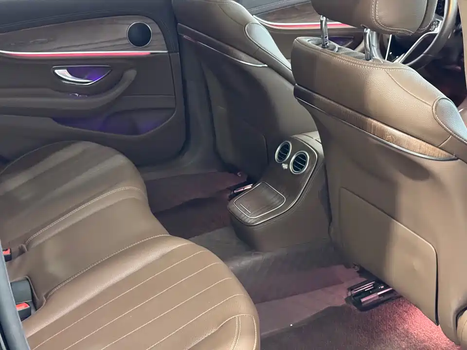 Mercedes-Benz E-class Mercedes-Benz E-class