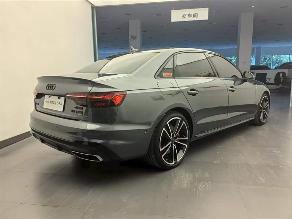 Audi A4L
