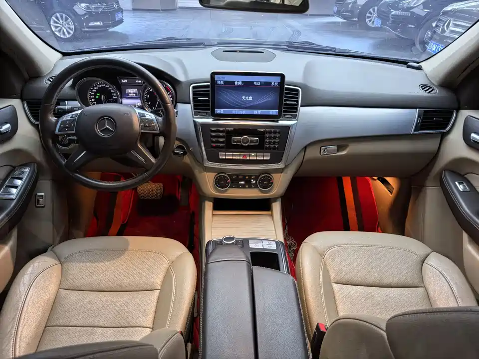 Mercedes-Benz M class