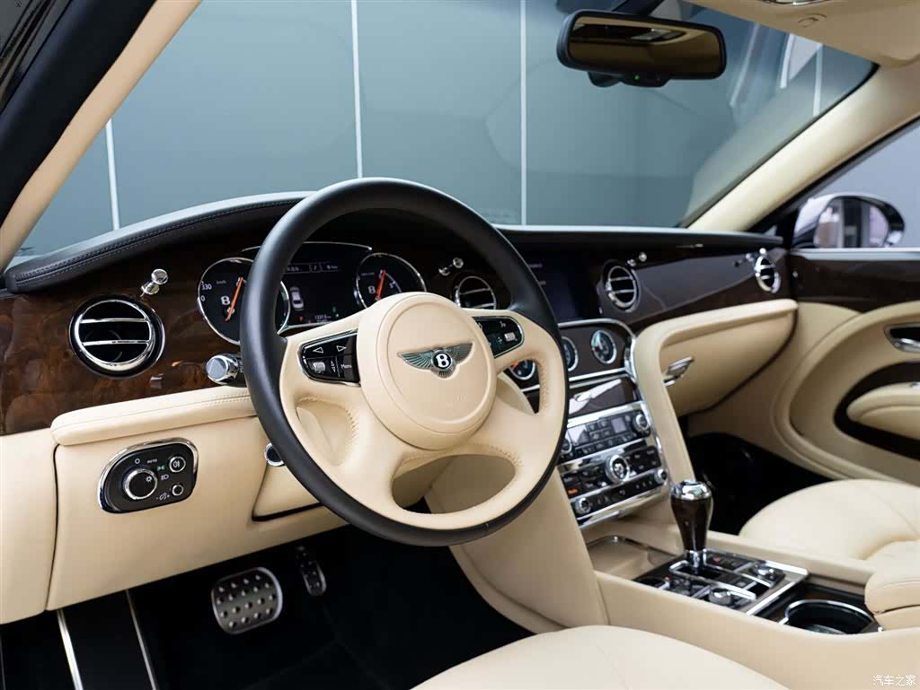 Bentley Mulsanne, 2016 10