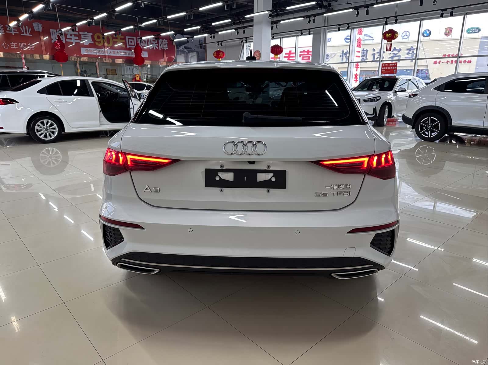 Audi A3, 2023 все фото