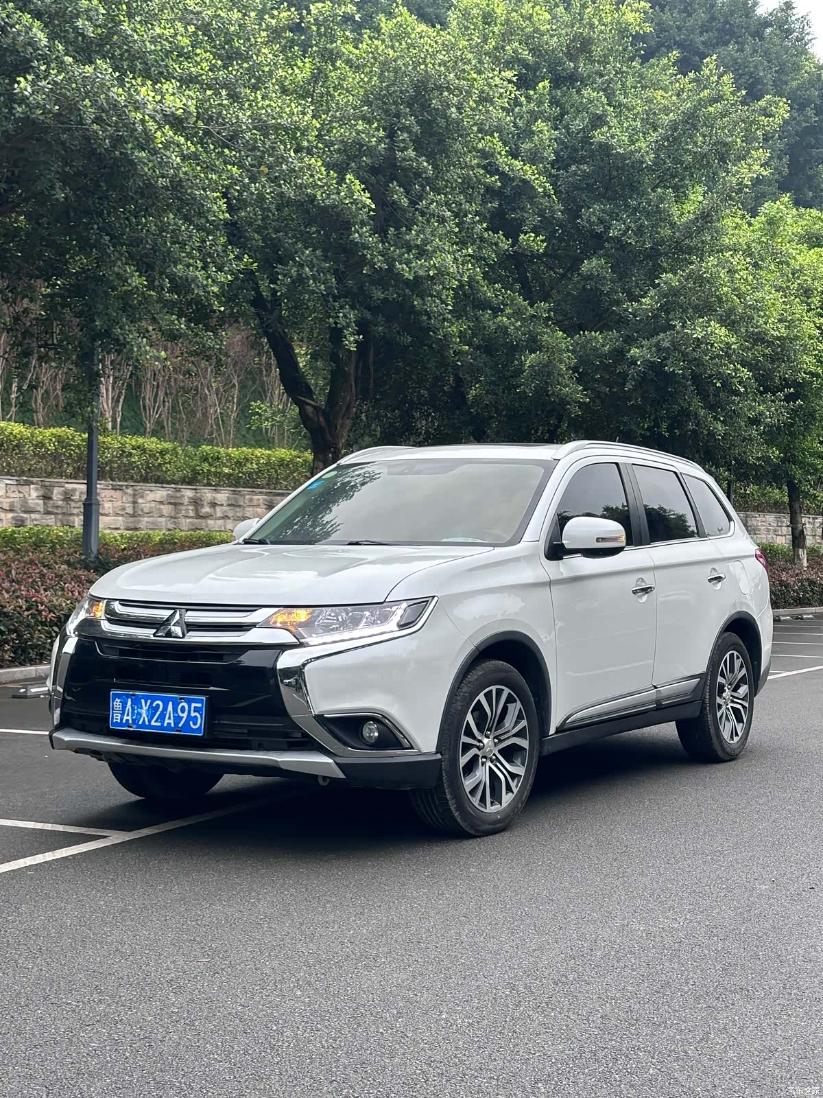 Mitsubishi Outlander, 2017 1