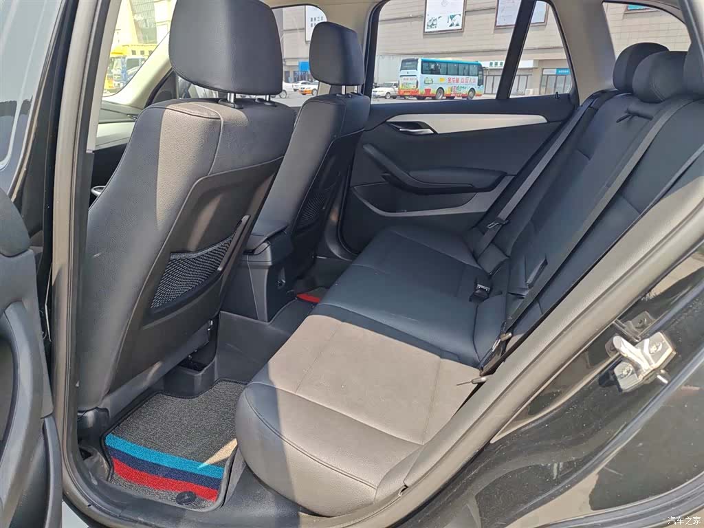 BMW X1, 2014 11
