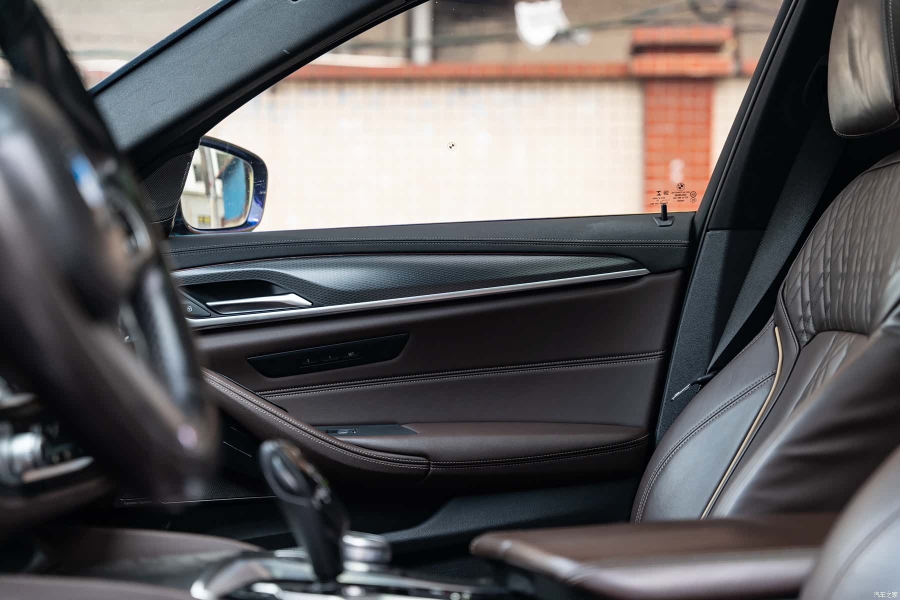BMW 5 Series, 2021 9