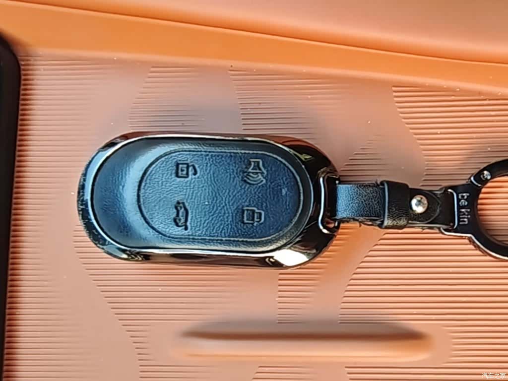 Jetour L7, 2026 9