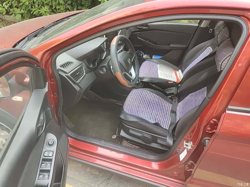 Wuling 310, 2019 14