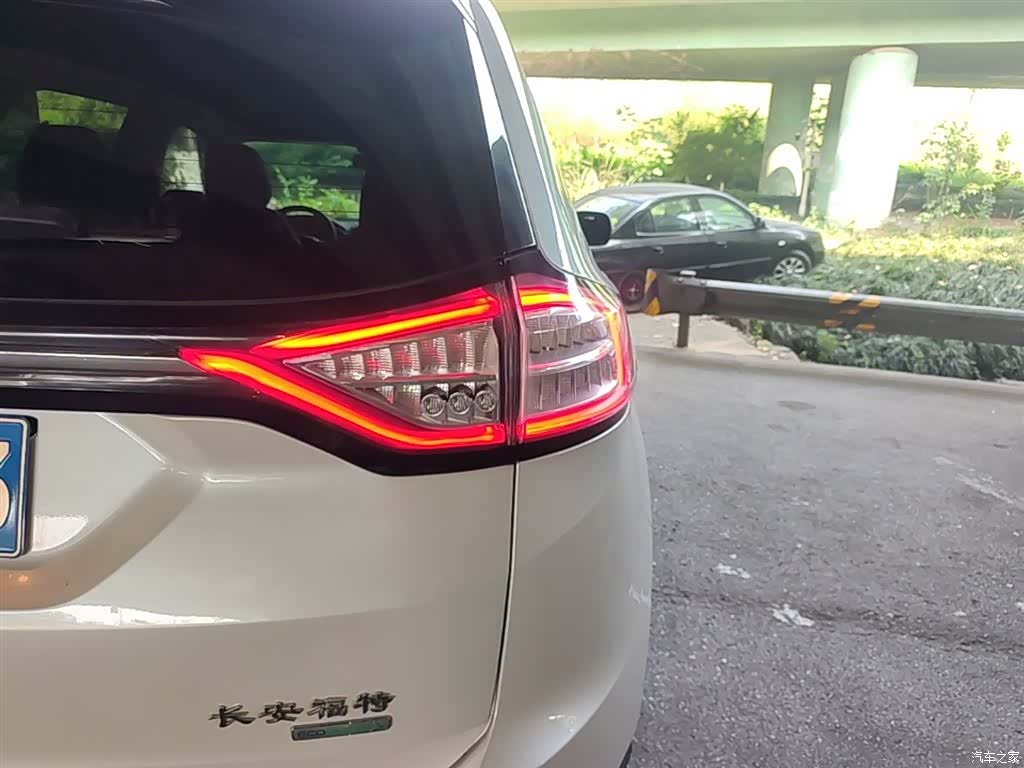 Ford Edge, 2016 8
