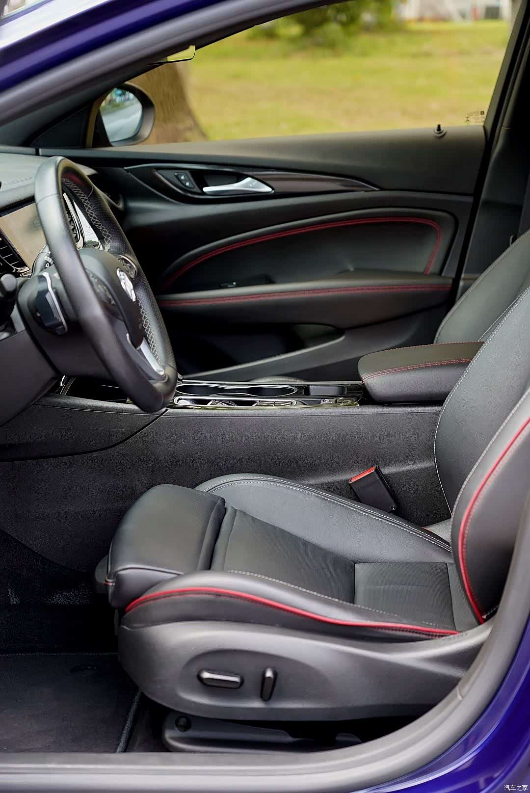 Buick Regal, 2020 11